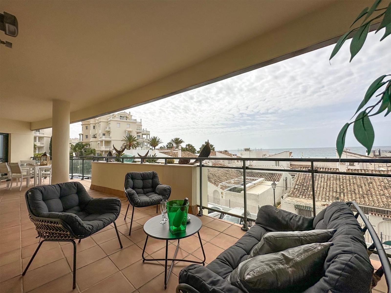 Splendid View Cosmo Beach Between Cancelada And Estepona Extérieur photo